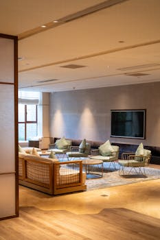 最坏剧本浮现：油价破百 + 沙特遇袭 冲击恐超1970年代能源危机