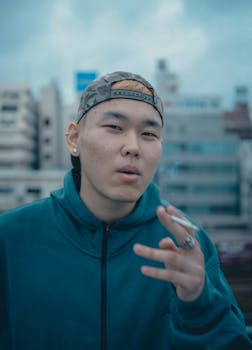 东吴证券：两会前后的市场节奏和布局