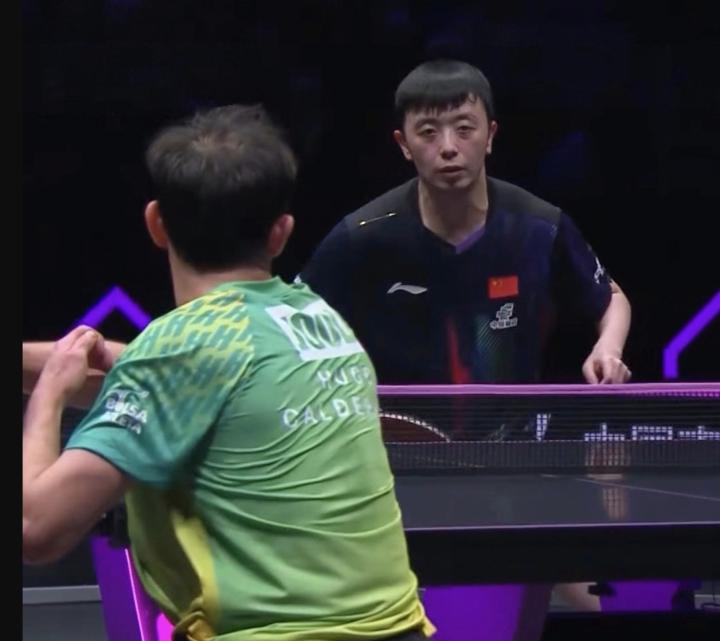  WTT重庆冠军赛男单激战，陈垣宇2-3惜败雨果，无缘16强。 体育新闻 WTT重庆冠军赛男单激战，陈垣宇2-3惜败雨果，无缘16强。 体育新闻