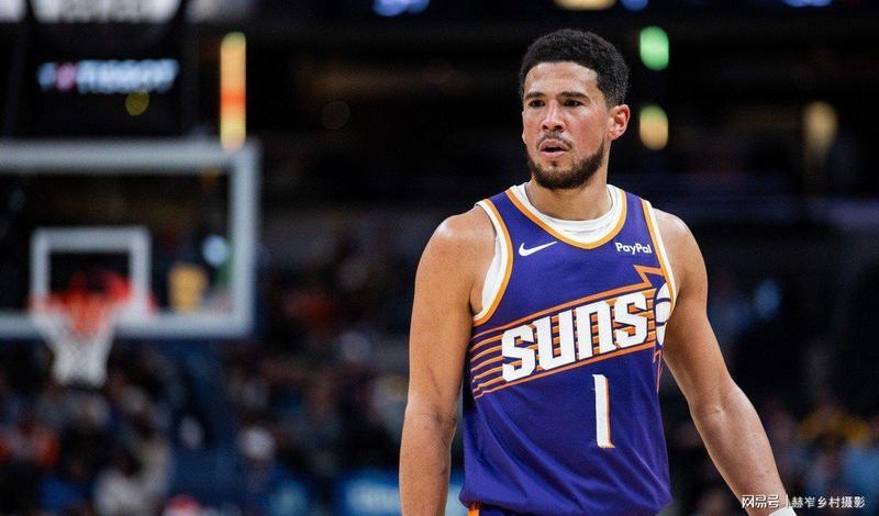  NBA战局深度复盘：掘金险胜太阳的赛场战术解析 体育新闻 NBA战局深度复盘：掘金险胜太阳的赛场战术解析 体育新闻