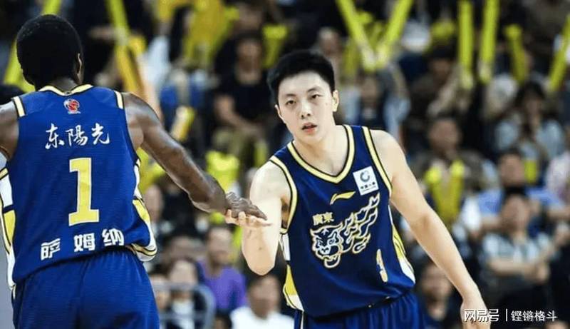  广东男篮复盘资料包：团队篮球与战术执行的深度解析 体育新闻 广东男篮复盘资料包：团队篮球与战术执行的深度解析 体育新闻