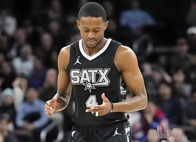  当天才环绕时，那个陪球队走过低谷的人值得被记住 体育新闻 当天才环绕时，那个陪球队走过低谷的人值得被记住 体育新闻