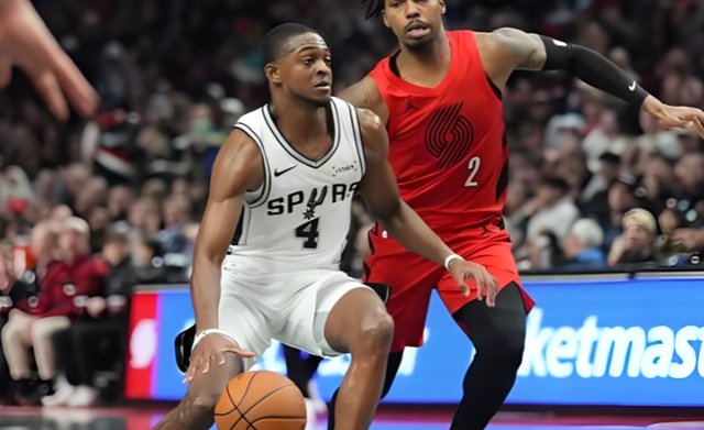  当天才环绕时，那个陪球队走过低谷的人值得被记住 体育新闻 当天才环绕时，那个陪球队走过低谷的人值得被记住 体育新闻