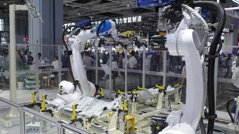  【深度】物理世界AI时代：中国智造的底层逻辑重构与战略机遇 IT技术