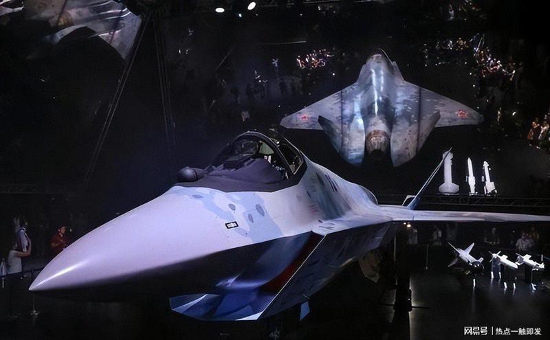  从模型到原型：苏-75兰姆达翼技术迭代深度解析 新闻