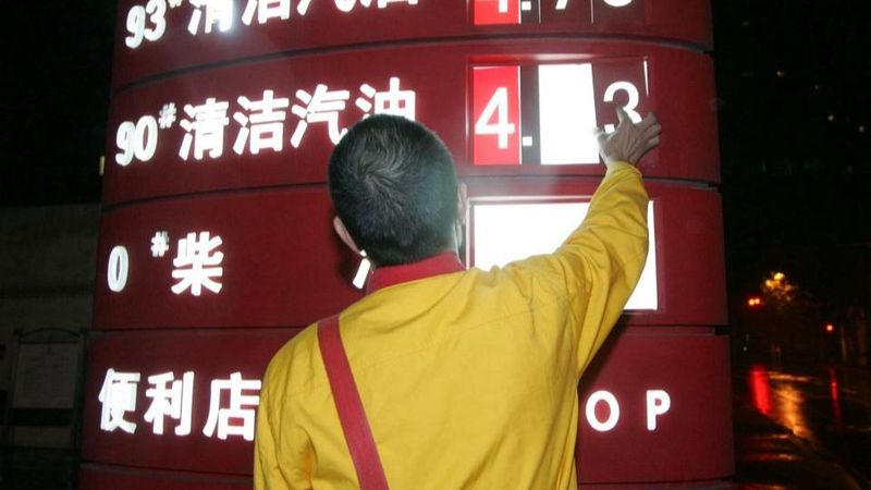  从算法革命到文明重构：马斯克AGI预言背后的技术逻辑 IT技术