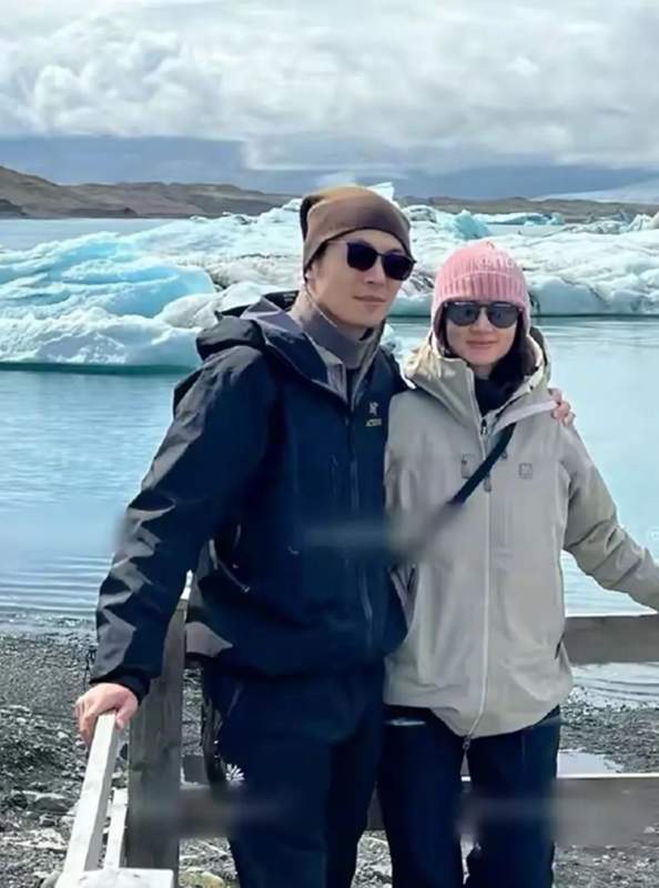  镜头之外的朱亚文：低调穿搭哲学与明星生活的真实边界 娱乐新闻