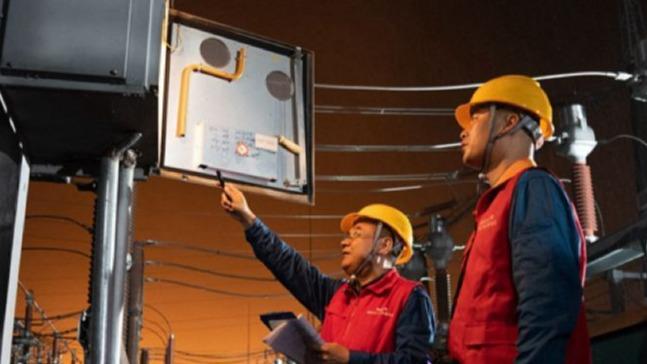  服务业扩能提质的深层逻辑：解读国务院100万亿目标与产业变革路径 新闻